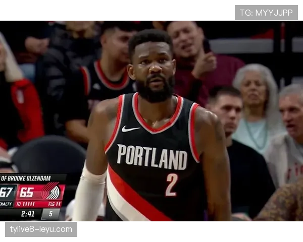 艾顿狂揽篮板统治内线，开拓者防守迎来新支柱