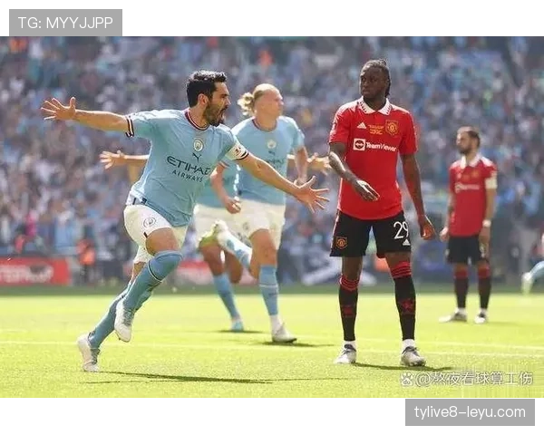 埃德森神速反应力保球门不失,后防表现再获盛赞 埃德森神速反应力保球门不失,后防表现再获盛赞