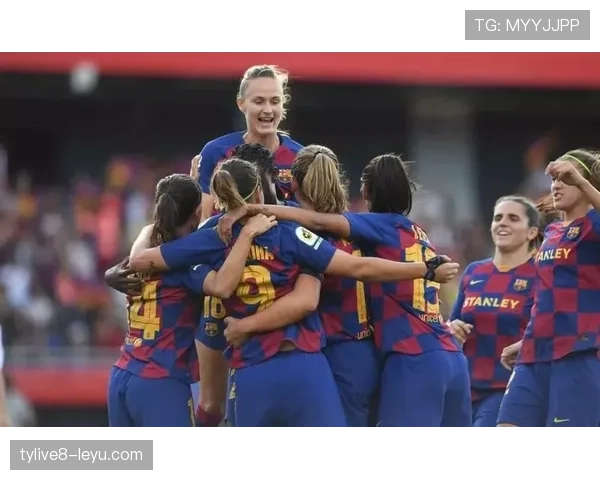 女足欧冠战火重燃,强队阵容揭晓,冠军荣耀花落谁家? 女足欧冠战火重燃,强队阵容揭晓,冠军荣耀花落谁家?