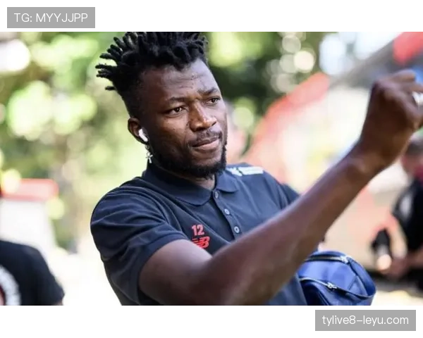 塔普索巴持续提升后防表现，成为球队坚实的防守支柱