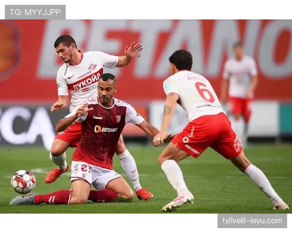 欧洲超级杯经典对决回顾：豪门交锋展现高水平竞技状态