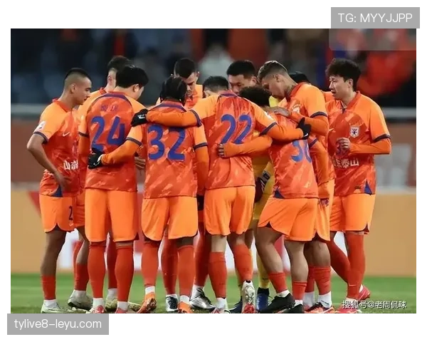 山东泰山阵容短板与冠军定位冲突，战术危机引发赛季走势新讨论